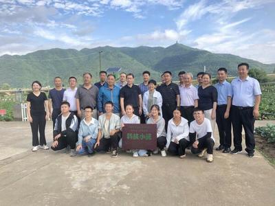 太白縣:科技服務(wù)強(qiáng)產(chǎn)業(yè) 鄉(xiāng)村振興正當(dāng)時